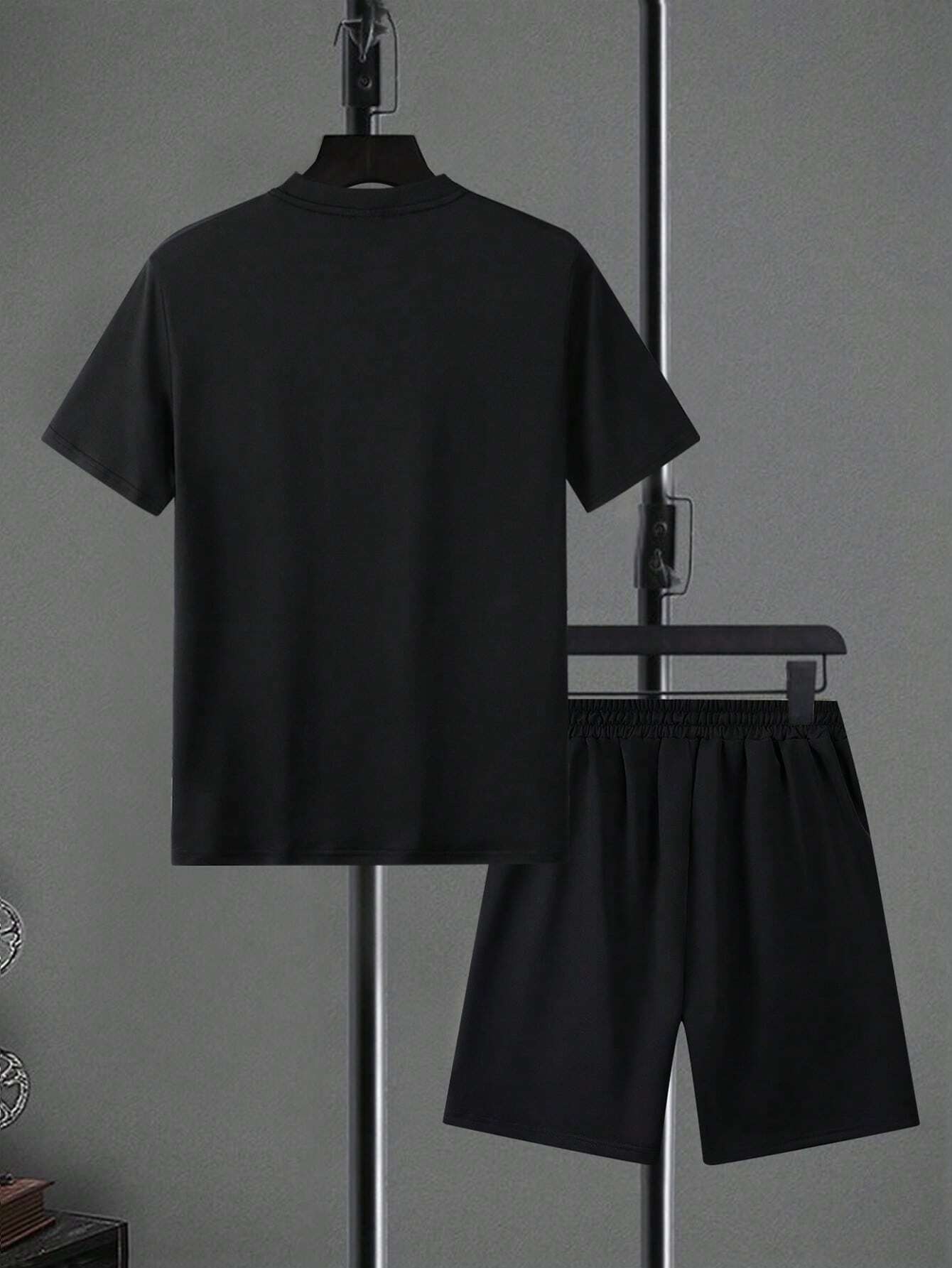 Novo Conjunto de Camiseta e Sh - Running Gear For Men avaliação e preço